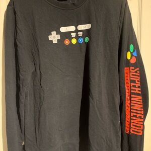 Super Nintendo Black crew neck